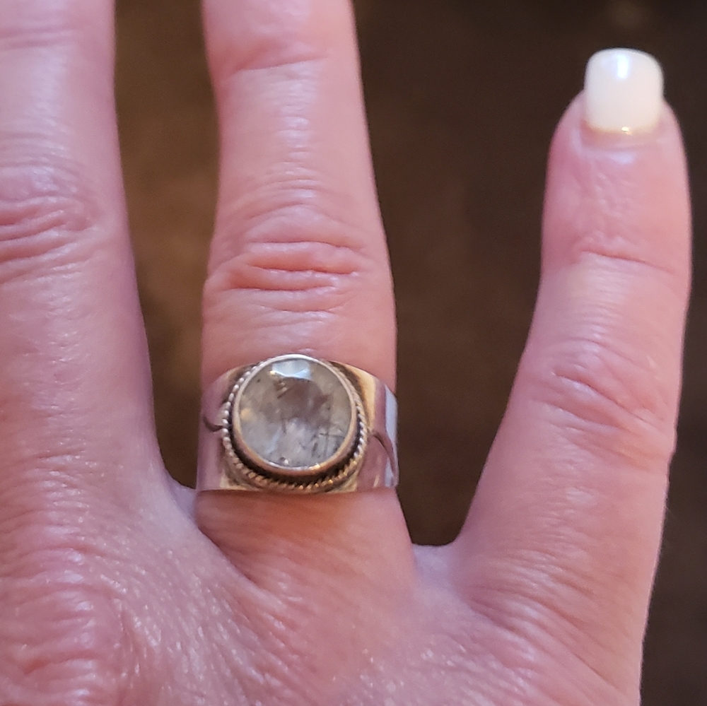 Ring